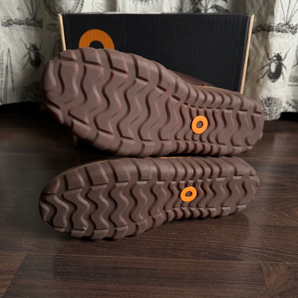 Bogs Casual Hiker Waterproof Boots - Picture 6 of 7